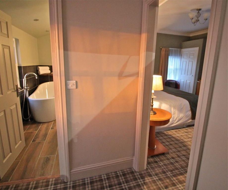 Birches Brow Boutique Guestrooms Aughton Экстерьер фото