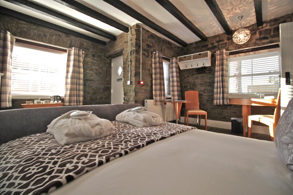 Birches Brow Boutique Guestrooms Aughton Экстерьер фото
